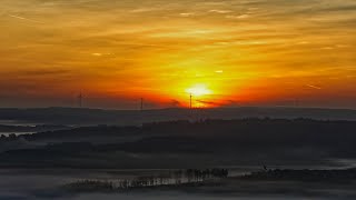 Sonnenaufgang im Nebel [upl. by Ynohtnaed]