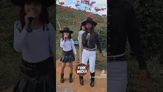 A Menina da bota e a Belinha do forró ISSO É MUITO BOM Funk midia belinhadoforró meninadabota [upl. by Oina]