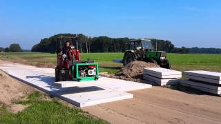 Kavelpad aanleggen met SIMnop betonplaten [upl. by Naaman]