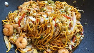 Homemade Chicken and Shrimp Chow Mein Noodles Takeout Style Noodles [upl. by Rees]