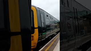 Class 165 leaving greenford [upl. by Ocirled282]