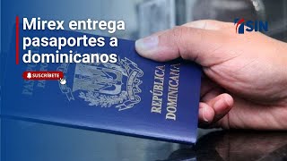 Mirex entrega pasaportes a dominicanos que solicitaron visa a Venezuela [upl. by Anidan]