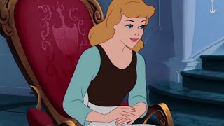 Assepoester Clip Assepoester past het muiltje  Disney Princess Durf te dromen  Disney NL [upl. by Kcod83]