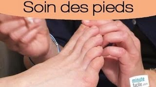 Comment nettoyer vos ongles et pieds [upl. by Spear565]