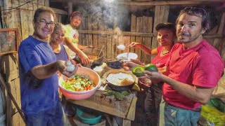 Cocinando en el campo arroz con pollo en el fogón con La Vida del Campo RD [upl. by Ardiekal]