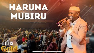 HARUNA MUBIRU SURPRISED RONALD MAYINJA LIVE ON STAGE FANS WENT CRAZY [upl. by Hcirteid]