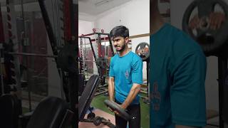 Leg amp shoulder exercise 💪🏻 sezzyfitness apdhillon insane legworkout gymminivlog viral [upl. by Flora]