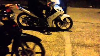 Yamaha Crypton X vs Daytona Dv lifan 110 [upl. by Zela459]