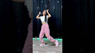 Sakhiyan 20  Akshay Kumar  Maninder Buttar  Bollywood Dance Video  Muskan Kalra Shorts [upl. by Yde]