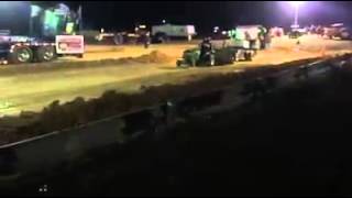 Zellwood Jan 2016 Super Pull side line view of crash of outlaw tractor [upl. by Engvall830]