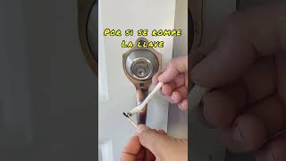 🔑 Como quitar una LLAVE ROTA de la CERRADURA 🔑 SOLUCION QUITAR LLAVE ATASCADA en la Cerradura [upl. by Ruggiero171]