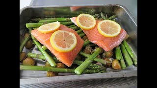 Zalm uit de oven met groene asperges en krieltjes [upl. by Obara529]