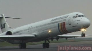 SAS MD80 Tribute with Low Pass [upl. by Fontes537]