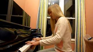 Lara plays Yiruma River Flows In You piano arrangement piano cover [upl. by Lisandra353]