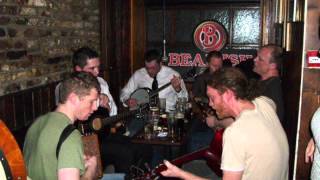 The Miller from Glanmire and the Irish Washer Woman Jigs played by the Thirsty Scholars [upl. by Oinafipe625]