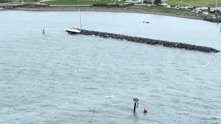 Boats Go Aground in Anacortes Washington in Gale Force Winds [upl. by Iasi94]