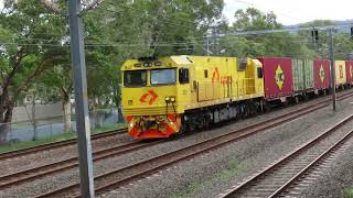 Aurizon train Y776 a Linfox container train races through Graceville on its way to Acacia Ridge [upl. by Kristian]