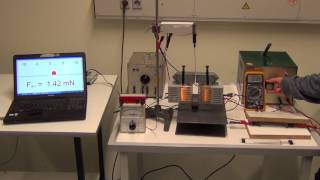 Experiment zur Lorentzkraft Stromwaage Leiterstück 2 cm [upl. by Ayor]