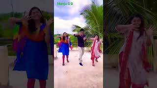 Urumila Uru UrumilaMallu Jamkhandi Dance mallujamkhandi dance uk shorts manjusd kannada mj [upl. by Winifield]