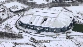 Dach des Stadions Veltins Arena in Gelsenkirchen in NordrheinWestfalen [upl. by Chaffin260]