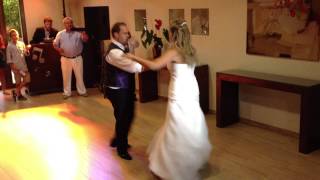 Baile nupcial bachata y salsa Victor y Sara [upl. by Tennaj]