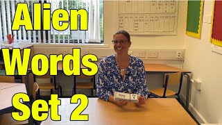 Year 1 Phonics Screening Check Practice  Real and Alien Words Set 2 [upl. by Bruns672]