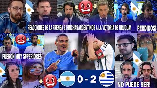 PRENSA E HINCHAS ARGENTINOS REACCIONAN AL ARGENTINA 02 URUGUAY LE QUITARON EL INVICTO AL CAMPEÓN [upl. by Mowbray]