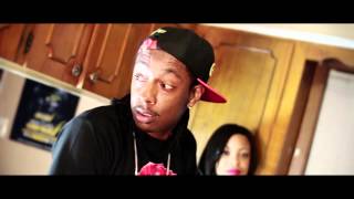 Young Freq feat Starlito  In Tha Kitchen Prod by Gunz [upl. by Arymas523]