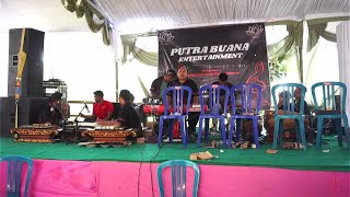 PUTRA BUANA ENTERTAIMENT II PERNIKAHAN YOGA amp RINI II TATIN MUA II [upl. by Anek]