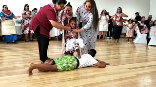 Peles Le Tausala Samoa dance [upl. by Jamilla]