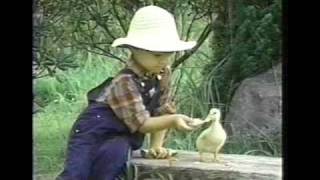 Song quotQuacky the duckquot Childrens Music Video [upl. by Mccallion]