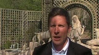 Jean de La Fontaine sinvite au Puy du Fou Vendée [upl. by Greggs]