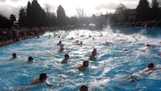 Christmas day swim at Cheltenham lido [upl. by Singhal590]