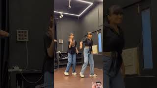 मुझे डर लगता है हरियाणा के लडको से hariyana sa kon kon hai  new vidro dance shorts [upl. by Akin562]