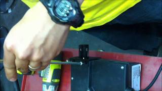 How to repair Edemcos R976001 motor actuator base using R97610 kitwmv [upl. by Celine311]