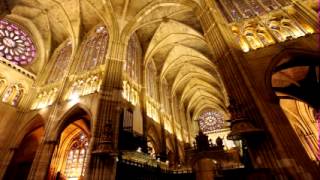 CORO DE MONJES DEL MONASTERIO DE SANTO DOMINGO DE SILOS [upl. by Elletsyrk505]