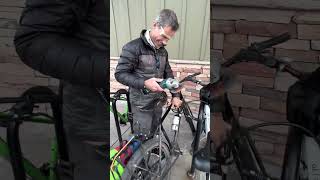 Cutting a Kryptonite Bike Lock in 5 Seconds [upl. by Doowron]