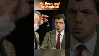 Mr Bean and The Magician Apa yang akan terjadi  🤣 alurceritafilm comedyshorts movieclips [upl. by Suinotna362]