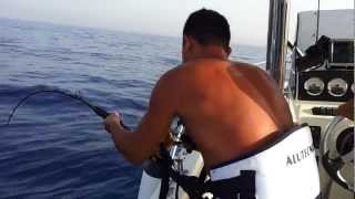 pesca a drifting al tonno rosso preso con una 20 lb SPETTACOLO [upl. by Cattier]