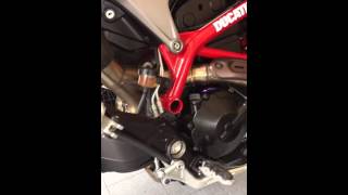 Ducati Hypermotard 821 Termignoni Exhaust Fullysystem Instal With Up Map [upl. by Astrahan]