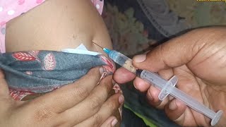 IM Intramuscular Arm injection PushPheniramine Meleate Avil 24 Ep 121 Anik Health Tips [upl. by Schechter]