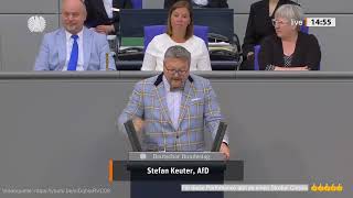 Stefan Keuter AfD heult im Bundestag geile Performance 👌🔨😢 [upl. by Rothmuller169]