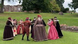 Branle des Lavandieres Washerwomens brawl 16th Century dance performed by Gloriana Living History [upl. by Havard]