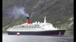 Queen Elizabeth 2 in Geiranger June 28 2008 [upl. by Nwahsak]