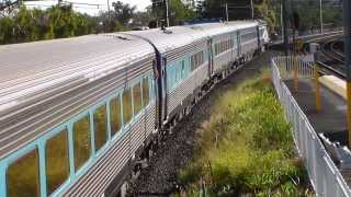 Australian Trains  NSW Trainlink  NT31NT32 [upl. by Parrott401]