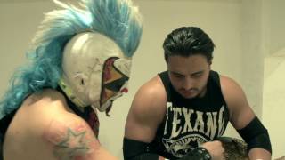 Texano en backstage de Apizaco  Lucha Libre AAA Worldwide  Marzo 2017 [upl. by Kral658]