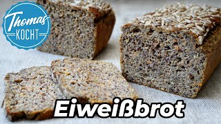 Eiweißbrot selber machen  das perfekte Low Carb Brot  Thomas kocht [upl. by Aikaz]