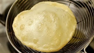 সাদা ফুলকো লুচি বানানোর সিক্রেট  Bengali Breakfast Recipe  Norom Luchi [upl. by Ellehcam]