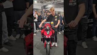 Kawasaki z1000 vs CBR650 exhaust sound test 😱 z1000 cbr650r viral short fireblade yt [upl. by Hildy]