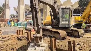 How Chain excavator work for shoring [upl. by Harriott]